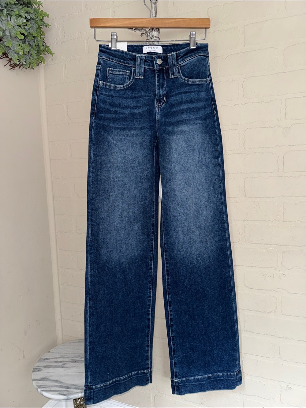Lovervet Wide Leg Dark Wash high rise Jeans denim new 25